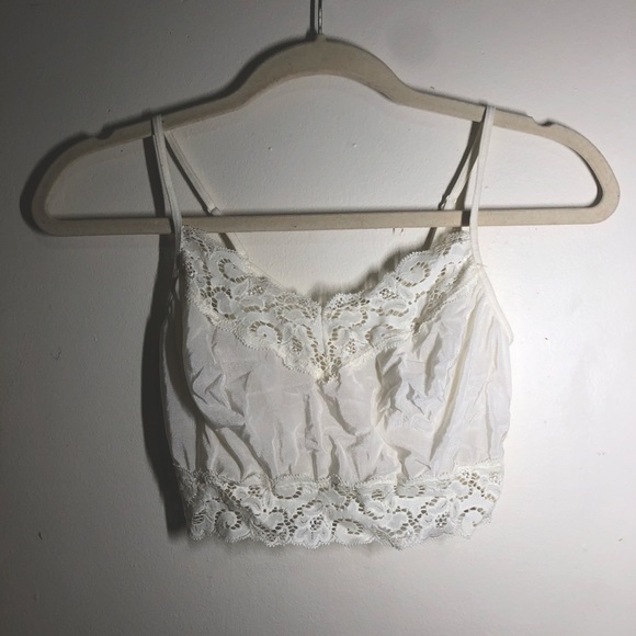 Olga Lace Bralette - Picture 1 of 5